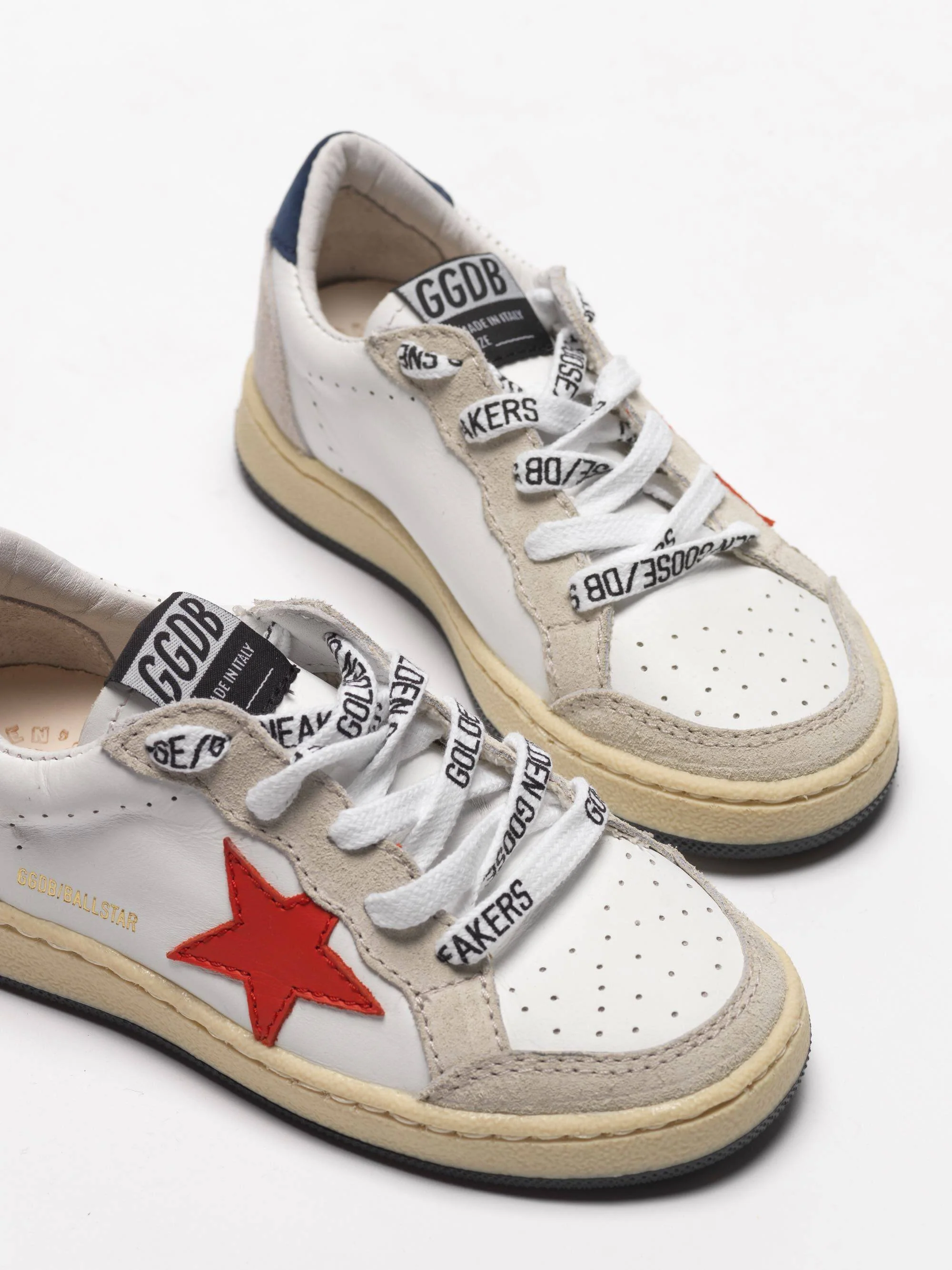 Kids | Ball Star Sneakers White Nappa Leather with Red Star & Blue Heel Tab - Image 2