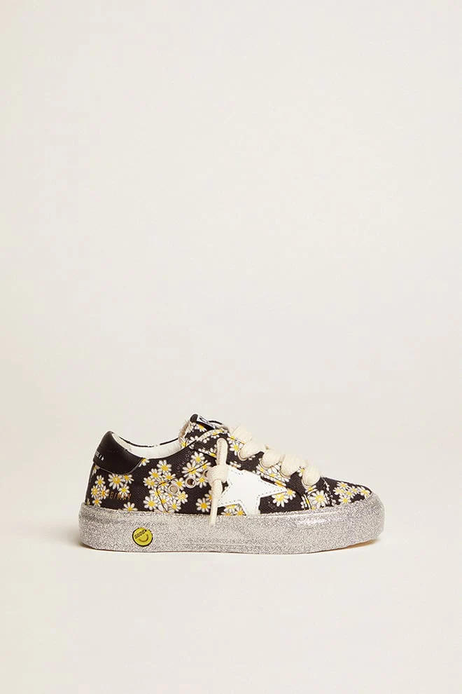 Kids | May Sneakers Junior Floreal Print Nylon with White Leather Star & Black Leather Heel Tab | Black x White Daisies x White x Black - Image 5