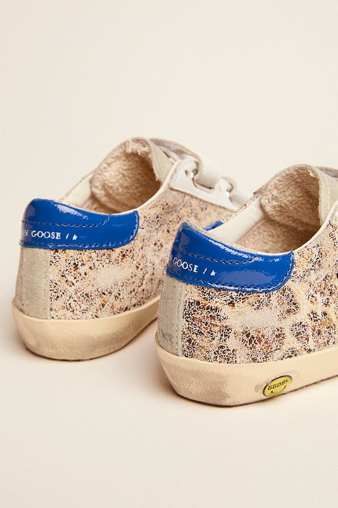 Kids | Old School Junior with Beige Leo Print, Dark Pink Glitter Star & Turquoise Heel Tab | Beige Leo x Taupe x White x Dark Pink x Turquoise - Image 3