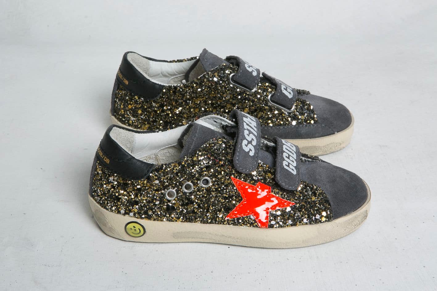 Kids | Old School Young Sneakers Glitter with Red Lucid Star & Black Leather Heel Tab - Image 2