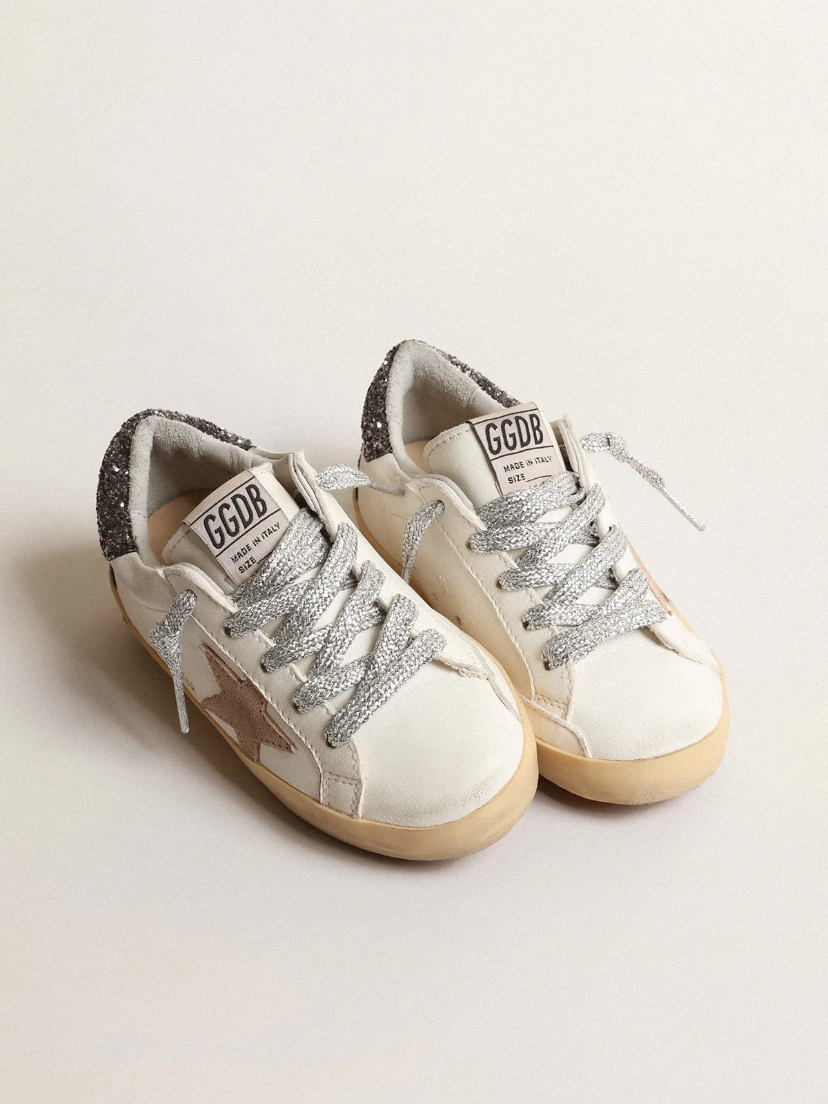 Kids | Super-Star Young with A Hazelnut Star & Glitter Heel Tab | Cream x Beige x Dark Grey - Image 3