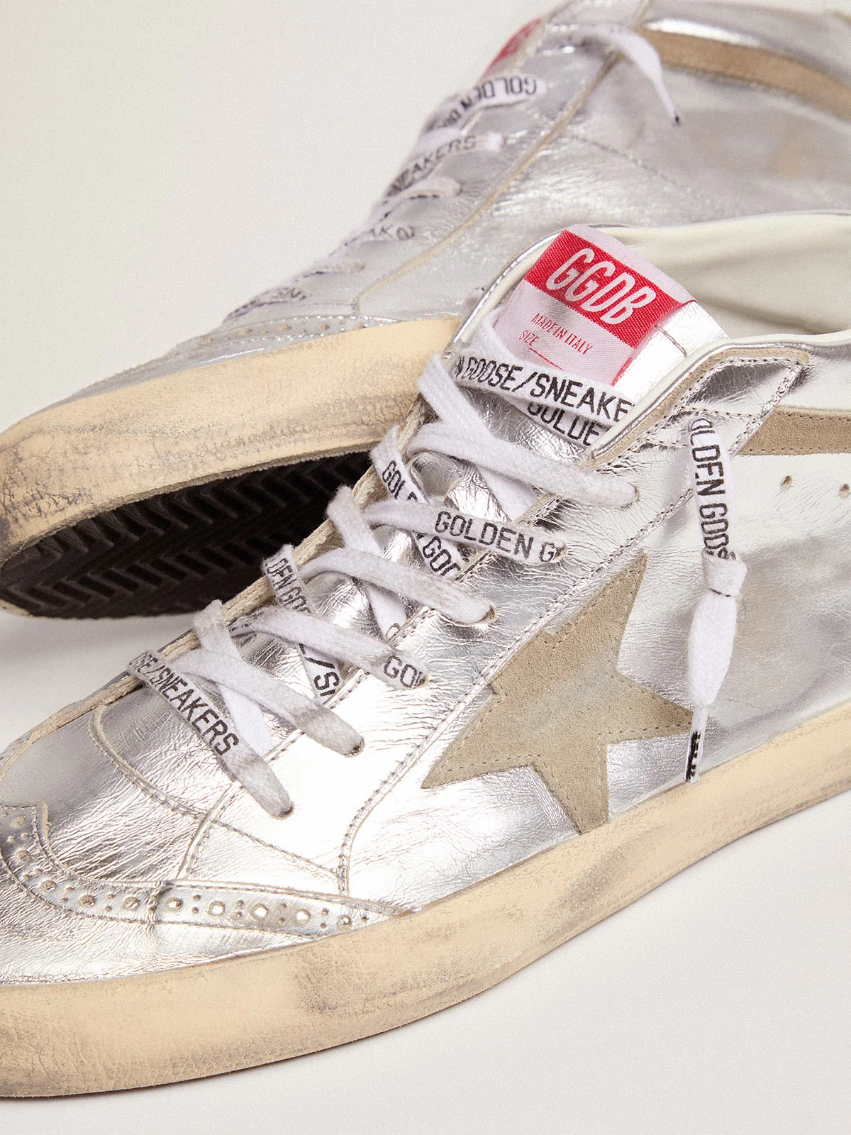Men | Mid Star Silver Laminated Leather with Dove Gray Star & Flash | Silver x Taupe - Image 10