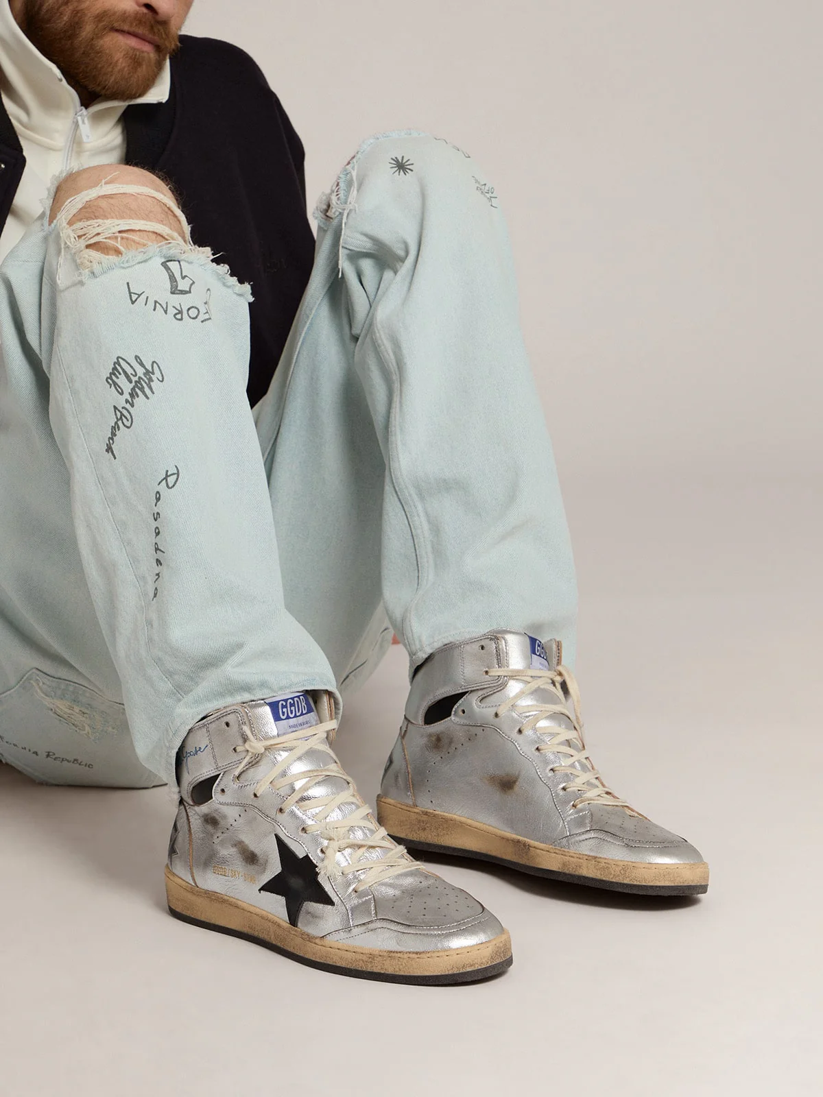 Men | Sky-Star Silver Laminated Leather with Black Star | Silver x Black