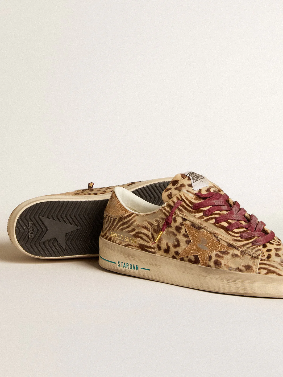 Men | Stardan Ltd Animal-Print Pony Skin with Gold Glitter Star | Burro x Testa Di Moro x Gold - Image 8