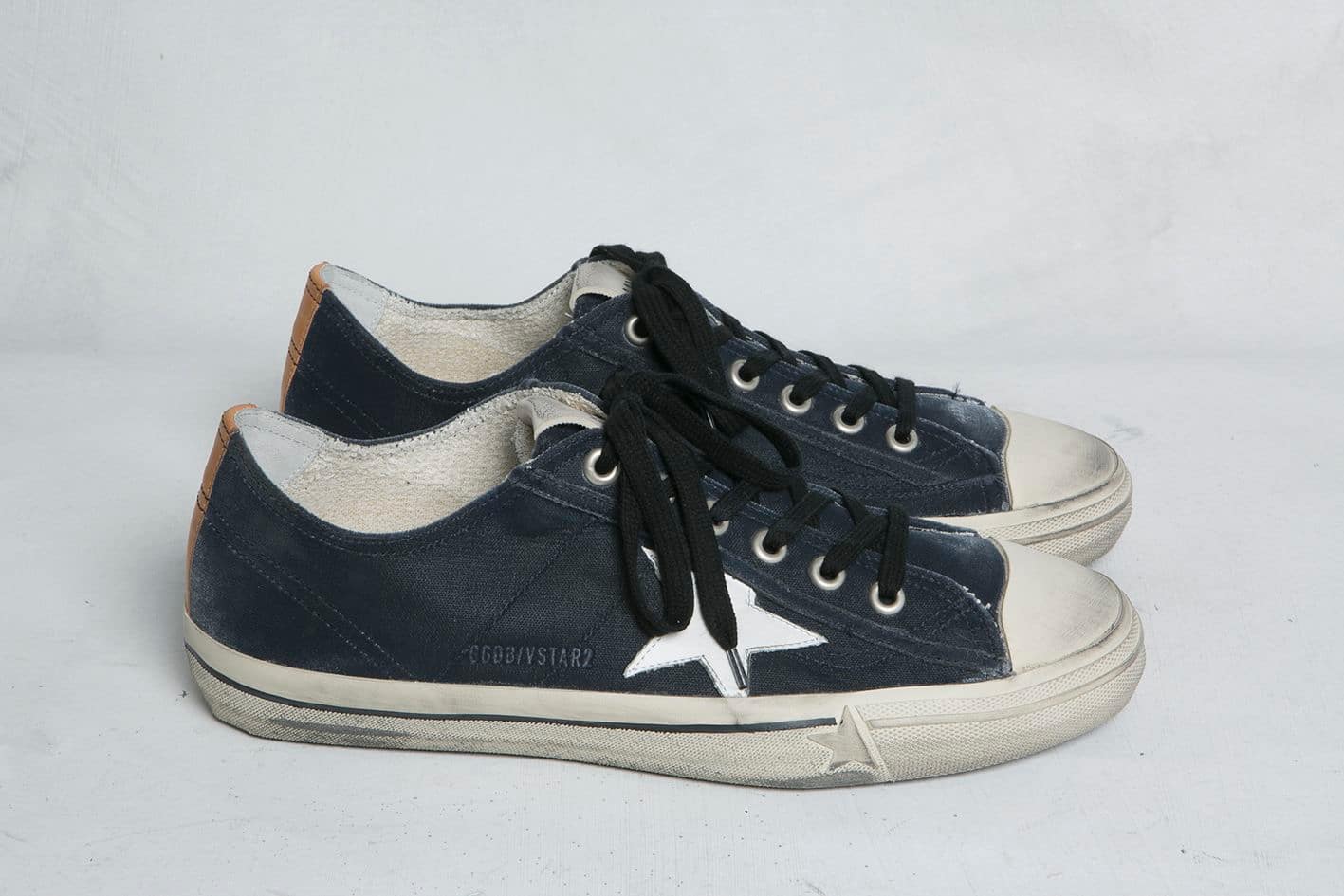 Men | V-Star Sneakers Suede with Leather Star - Image 2