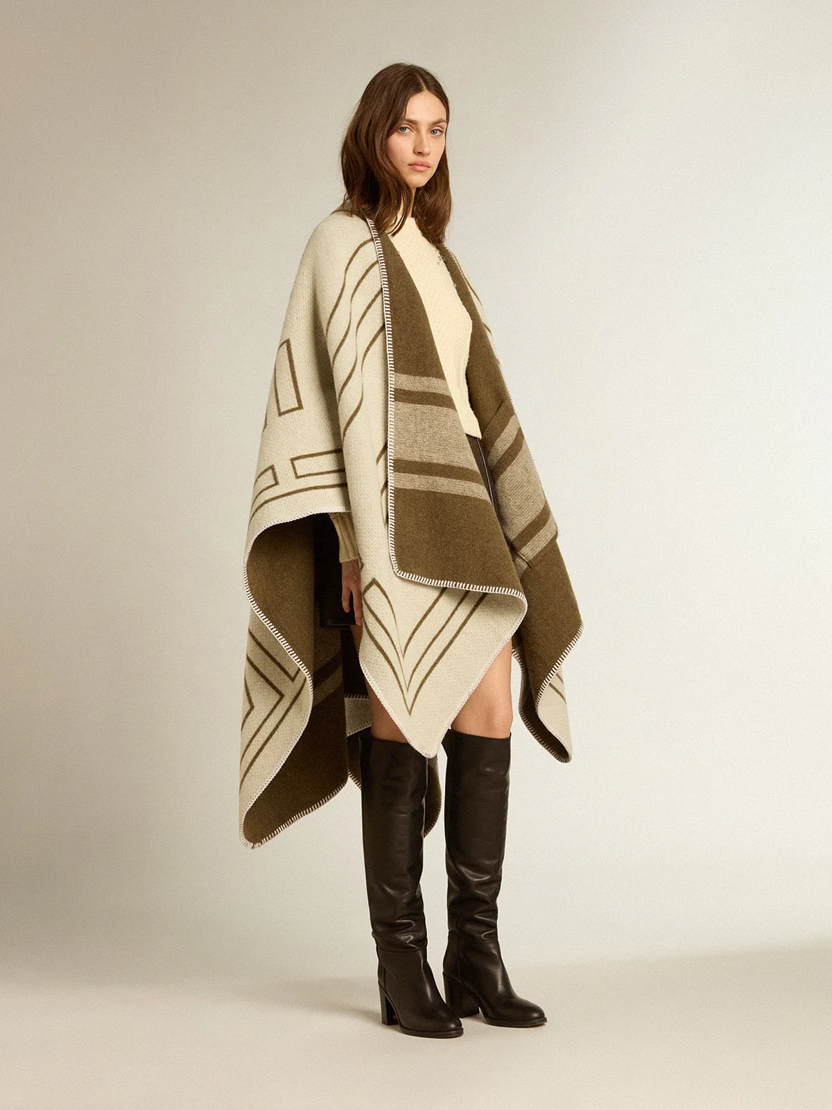 Unisex | Double-Sided Cape Military-Green Wool Blend | Army Green x Off White - Image 2
