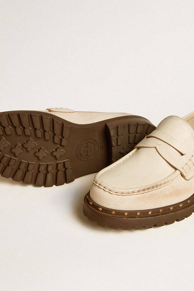 Women | Jerry Wo Loafer Butter Leather with Studded Details | Butter - Image 4