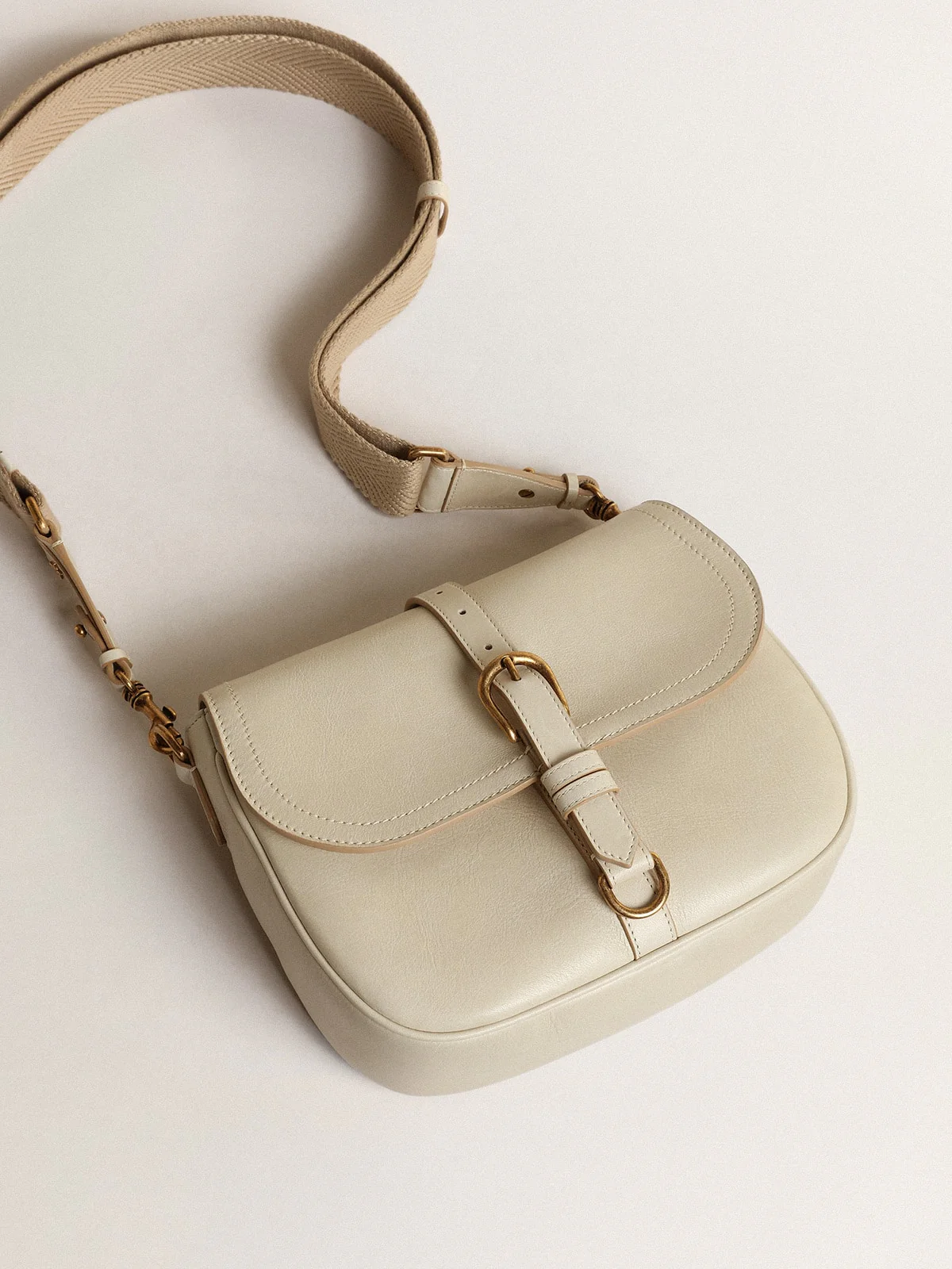 Women | Medium Sally Bag Porcelain Leather with Buckle & Contrasting Shoulder Strap | Porcelain - Image 9