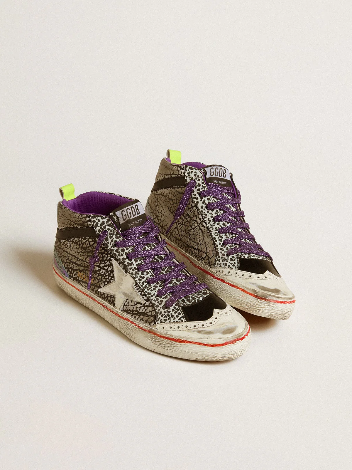 Women | Mid Star Lab Animal-Print Leather with A White Star | Black x White x Iridescent Light Blue x Yellow x Purple - Image 4