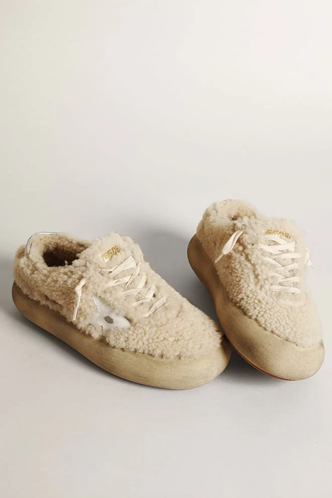 Women | Space-Star Shoes Beige Shearling with White Leather Star & Metallic Leather Heel Tab | Beige x White - Image 4
