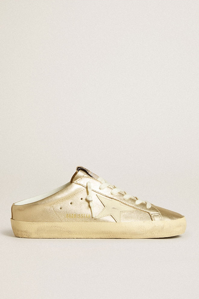 Women | Super-Star Wo Sabot Gold Metallic Leather | Platinum x Cream - Image 2