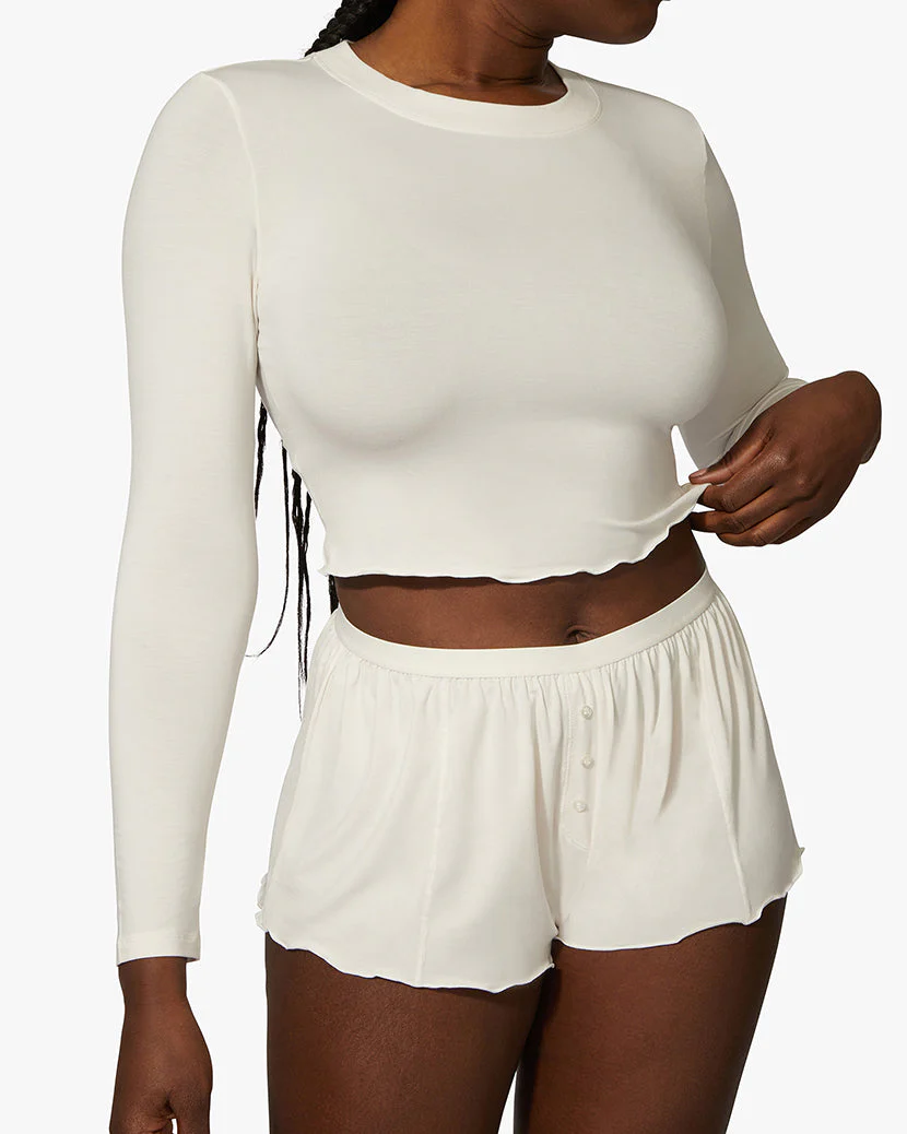 Crew Neck Long Sleeve Cropped Tee | Ivory - Image 4