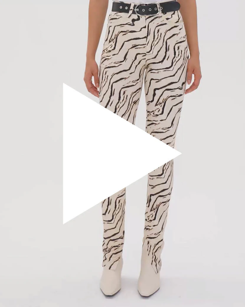 Tiger Piped Stiletto Slit Denim Jean | Ivory - Image 7