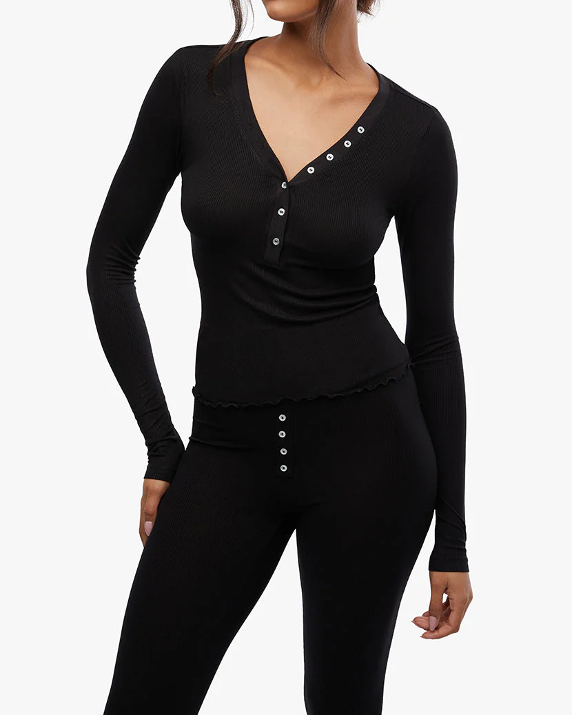 V-Neck Henley | Black